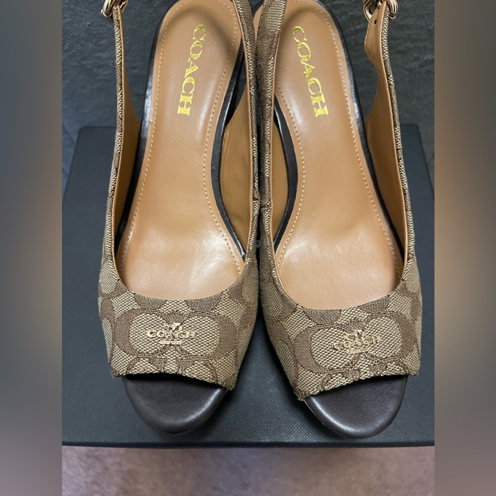 New in box Coach Slingback Wedges.  Color: Khaki Chesnut. Logo.  Size: 7.5